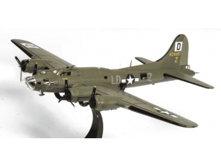 B-17F Flying Fortress 'Royal Flush' - 8th Air Force - Lt Robert "Rosie" Rosenthal CORGI 1/72