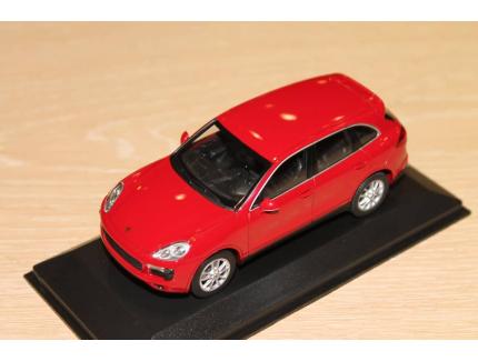 PORSCHE CAYENNE 2014 ROUGE MAXICHAMPS 1/43°