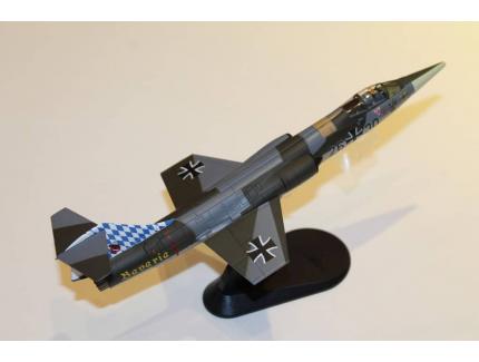LOCKHEED F-104G STARFIGHTER 1983 HOBBYMASTER 1/72°