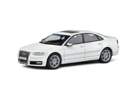 AUDI S8 D3 WHITE