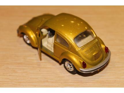 VOLKSWAGEN COCCINELLE 1302 1972 GAMA 1/43°