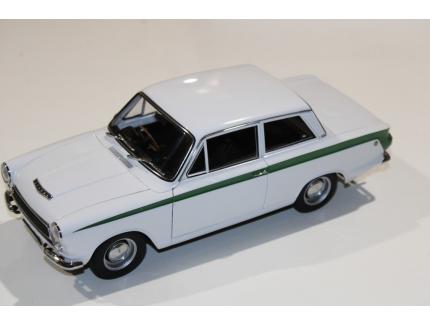 LOTUS CORTINA MKI BLANCHE AUTO ART 1/18°