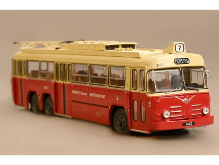 BERLIET VETRA VA3 B2 LIGNE 7 MINIATURES LYON 1/43