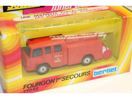 BERLIET 770 KE FOURGON 1ER SECOURS SOLIDO 1/43°