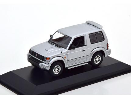 MITSUBISHI PAJERO GREY 1991 MAXICHAMPS 1/43°