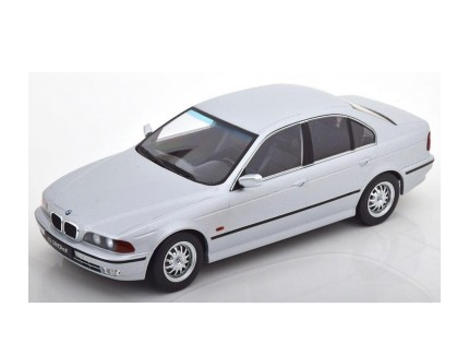 BMW 530d E39 SEDAN GRIS KKSCALE 1/18°