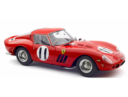 CMC Ferrari 250 GTO, 1000km de Paris 1962, J.Surtees/M.Parkes N°11 - CMC 1/18