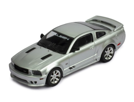 FORD MUSTANG SALEEN S281 2005 GRIS - IXO MODELS 1/43