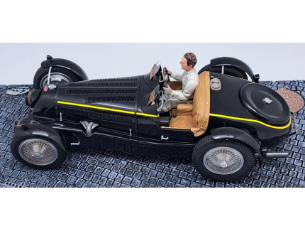 BUGATTI TYPE 59 1934 AVEC PILOTE "ROI DES BELGES - LÉOPOLD III" PANTHEON 1/18°