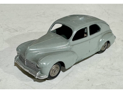 PEUGEOT 203 DINKY TOYS 1/43°