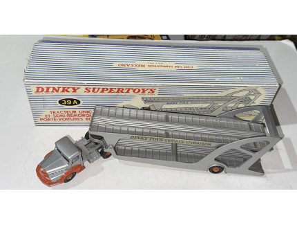 TRACTEUR UNIC ET SEMI REMORQUE PORTE VOITURES BOILOT DINKY 1/43°