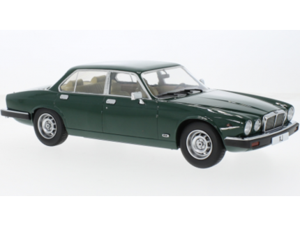 JAGUAR XJ SERIE III VERT MODEL CAR 1/18°