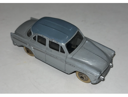 SIMCA ARONDE DINKY 1/43