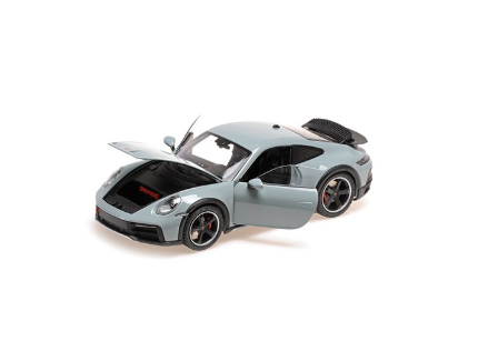 PORSCHE 911 DAKAR 2023 VERTE MINICHAMPS 1/18°