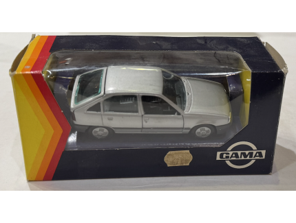 OPEL KADETT GLS GAMA 1/43