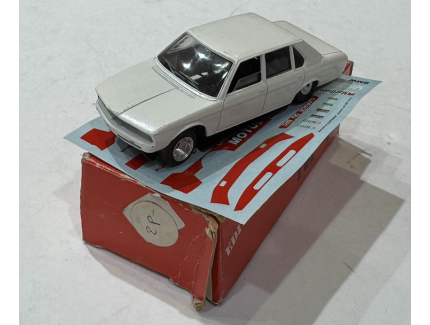 BMW 528 MOTUL PRODUCTION 1982 SOLIDO TOP 43 1/43