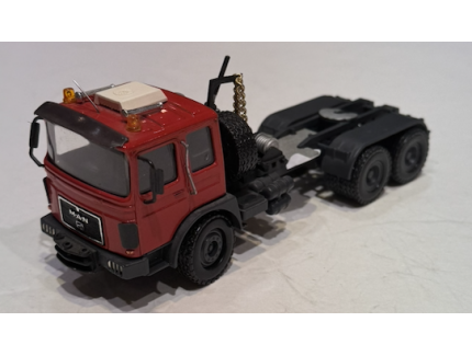 MAN THREE ESSIEUX CONRAD 1/43