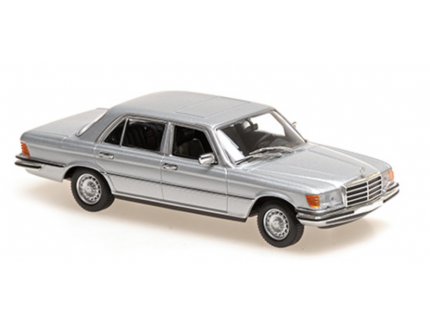 MERCEDES-BENZ 450 SEL 6.9 – 1972 – SILVER Maxichamps 1/43