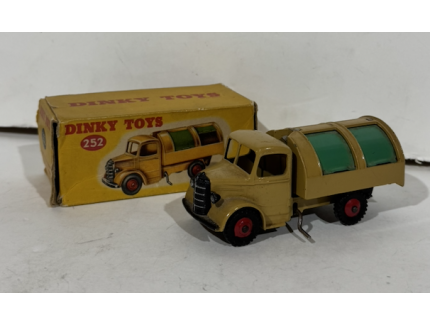 BEDFORD REFUSE WAGON DINKY TOYS 1/43