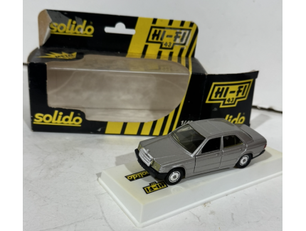 MERCEDES 190-1506 SOLIDO 1/43