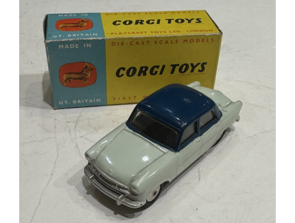 STANDARD VANGUARD 111 SALOON CORGI 1/43