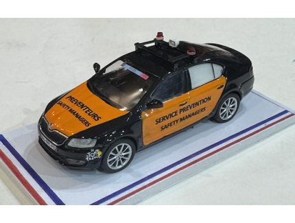 SKODA OCTAVIA 3 SAFETY MANAGERS TFD 2015 AURECLAME 1/43