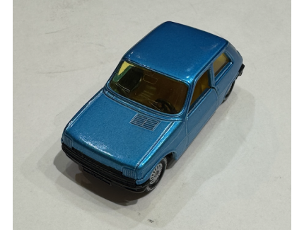 RENAULT 5 SIKU 1/64