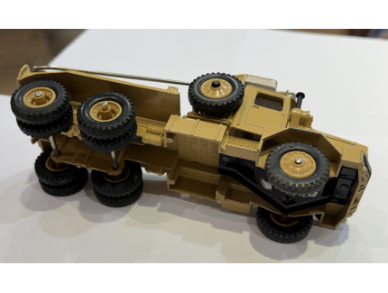 BERLIET GBO CAMION PETROLIER SAHARIEN DINKY 1/43