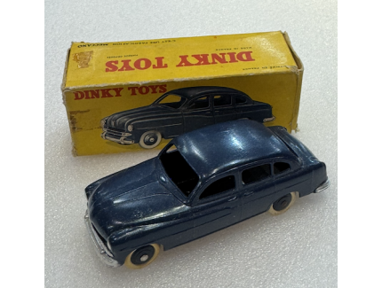 FORD VEDETTE 54  DINKYTOYS 1/43°