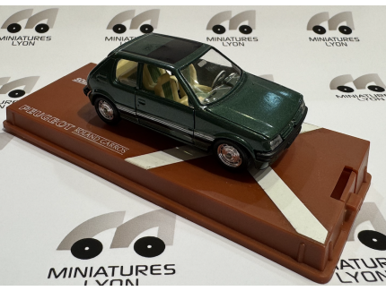 PEUGEOT 205 SOLIDO 1/43