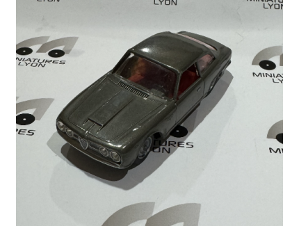 ALFA ROMEO 2600 SOLIDO 1/43