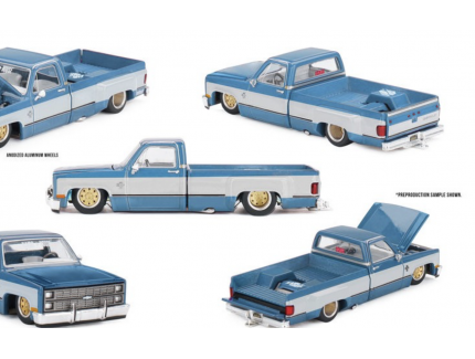 CHEVROLET Silverado Dually Vintage Spec V1 KAIDO 1/64