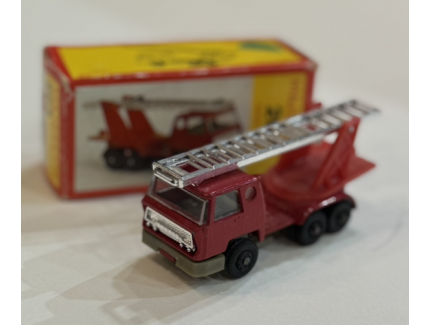 BERNARD CAMION POMPIER MAJORETTE 1/66