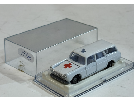 PEUGEOT 404 AMBULANCE MAJORETTE 1/66