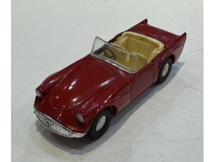 DAIMLER SP 250 ROUGE SPOT-ON 1/43