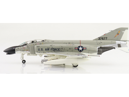 McDonnell Douglas F4C Phantom II USAF, 63-7677, 433rd TFS, 8th TFW, Ubon, Thailand, April 1966 HM 1/72