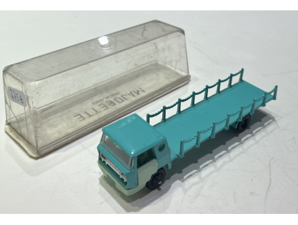 BERNARD CAMION MAJORETTE 1/100°