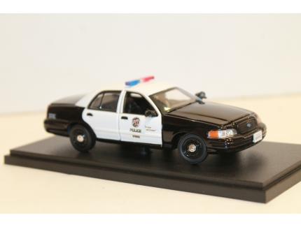 FORD CROWN VICTORIA POLICE 2001 FILM DRIVE GREENLIGHT 1/43°