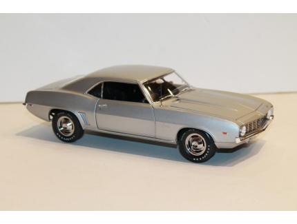 CHEVROLET CAMARO ZL1 1969 GREY HIGHWAY 61 1/18°