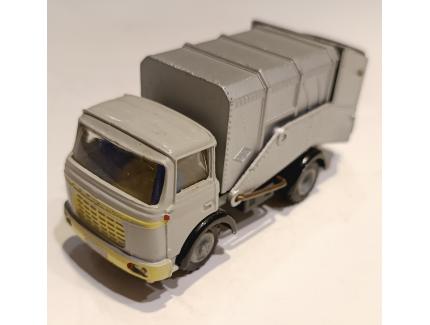 Berliet GAK poubelle France Jouet 1/43
