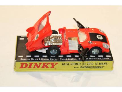 Alfa romeo red 33 Tipo LE-MANS DINKY
