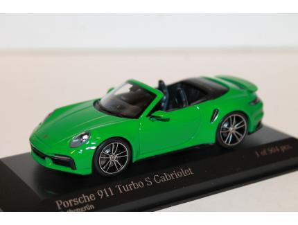 PORSCHE 911 TURBO S CABRIOLET VERT MINICHAMPS 1/43°