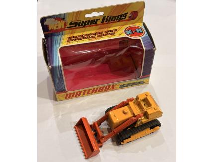 BULL CATERPILLAR MATCHBOX 1.50