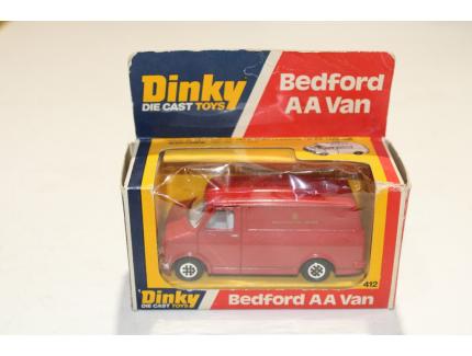 BEDFORD AA VAN DINKY 1/43°