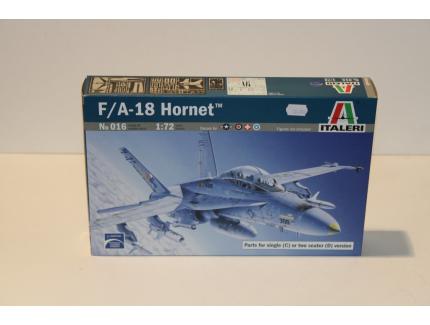 F-18 HORNET ITALERI 1/24°