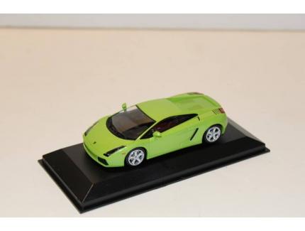 LAMBORGHINI GALLARDO VERT METAL MAXICHAMPS 1/43°