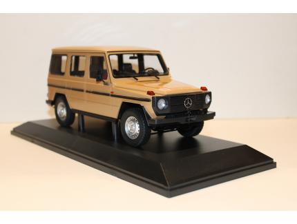 MERCEDES-BENZ CLASSE G 240 GD LWB BEIGE MINICHAMPS 1/18°