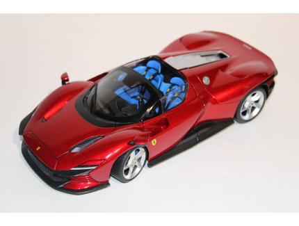 FERRARI DAYTONA SP3 ROUGE METAL BURAGO 1/18°