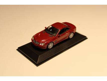 MERCEDES-BENZ SL-KLASSE ROUGE 2001 MINICHAMPS 1/43°