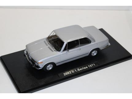 BMW 2002 TI 1.SERIES GRIS 1971 KK SCALE 1/18°